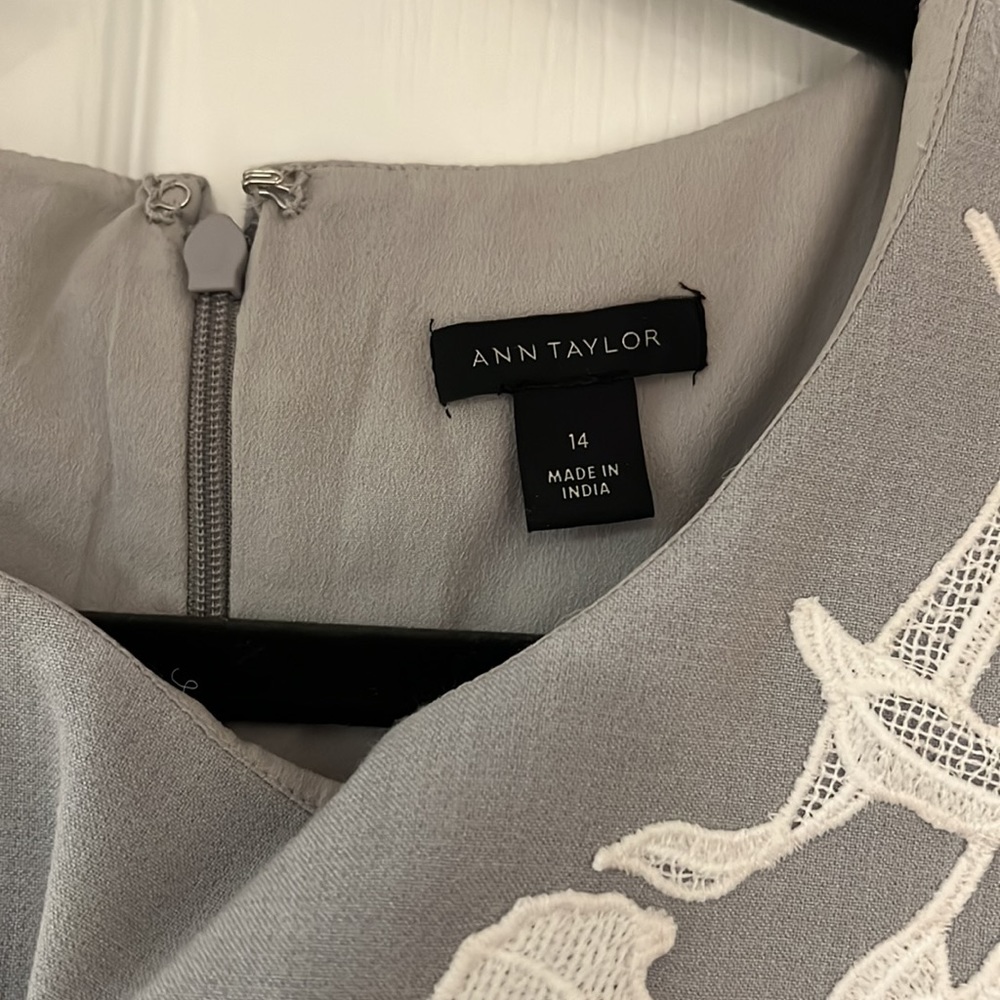 Ann Taylor light gray sheath dress size 14 - Picture 3 of 7